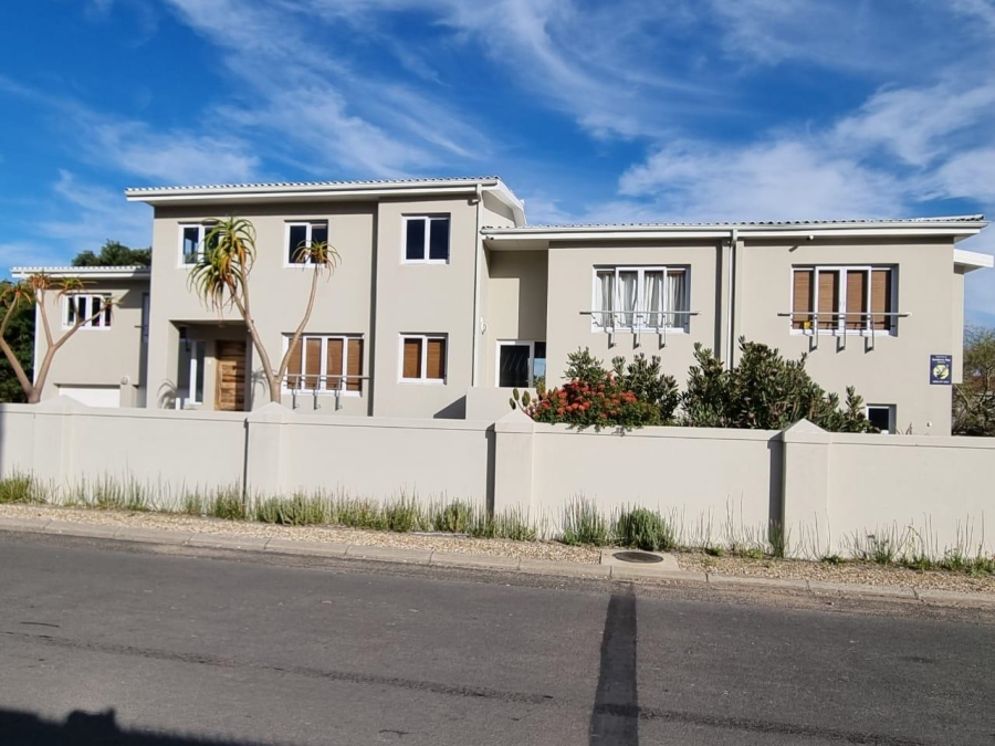 4 Bedroom Property for Sale in Kleinmond Western Cape